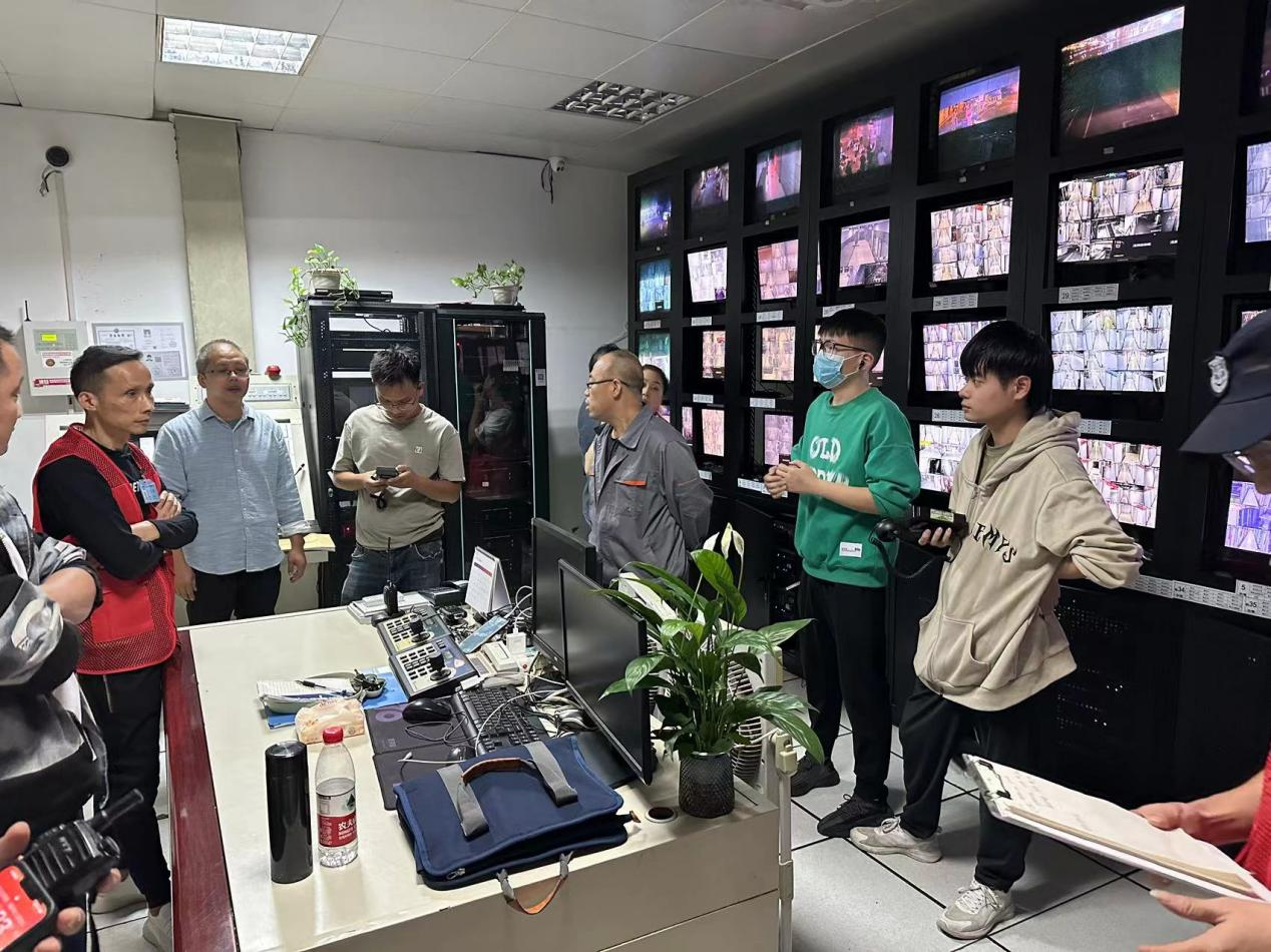 “强实战，，，夯基础”，，，钱江商城开展消防联动测试