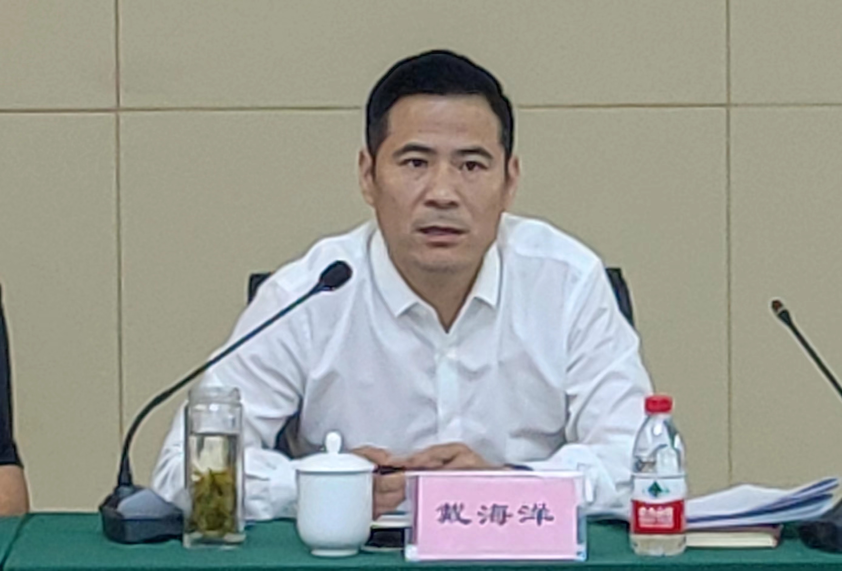 天游ty8文创集团举行半年度治理干部大会
