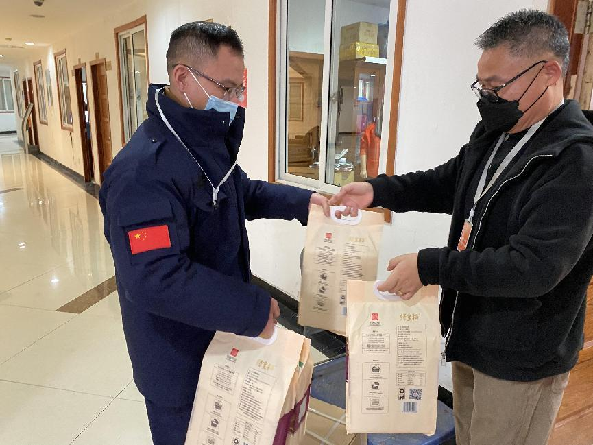 人世烟火处，，年味渐浓时——钱江商城发年货啦！