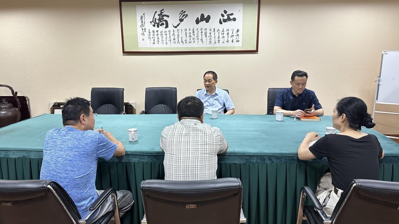 凝聚共识  战略偕行——集团董事长赴天游ty8市场开展调研